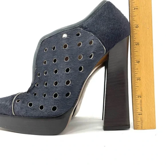 MARNI high heel bootie/shoes, size 38, made in Italy, NWOT